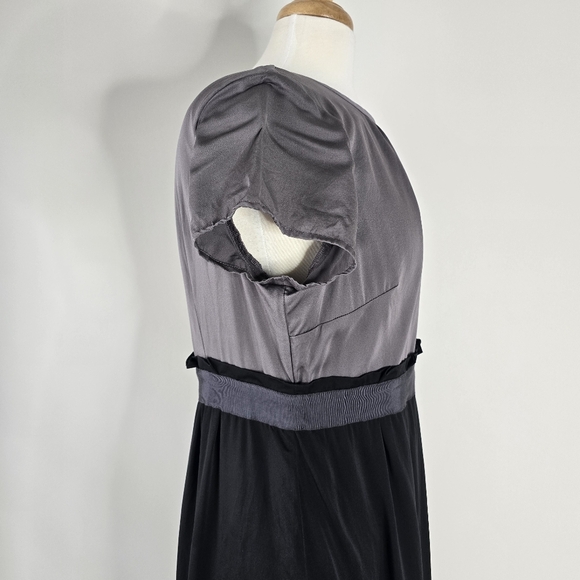 Boden Silk Black/Gray Short Sleeve Sheath Dress Size 12L Banded Waist Pleated - Picture 4 of 14